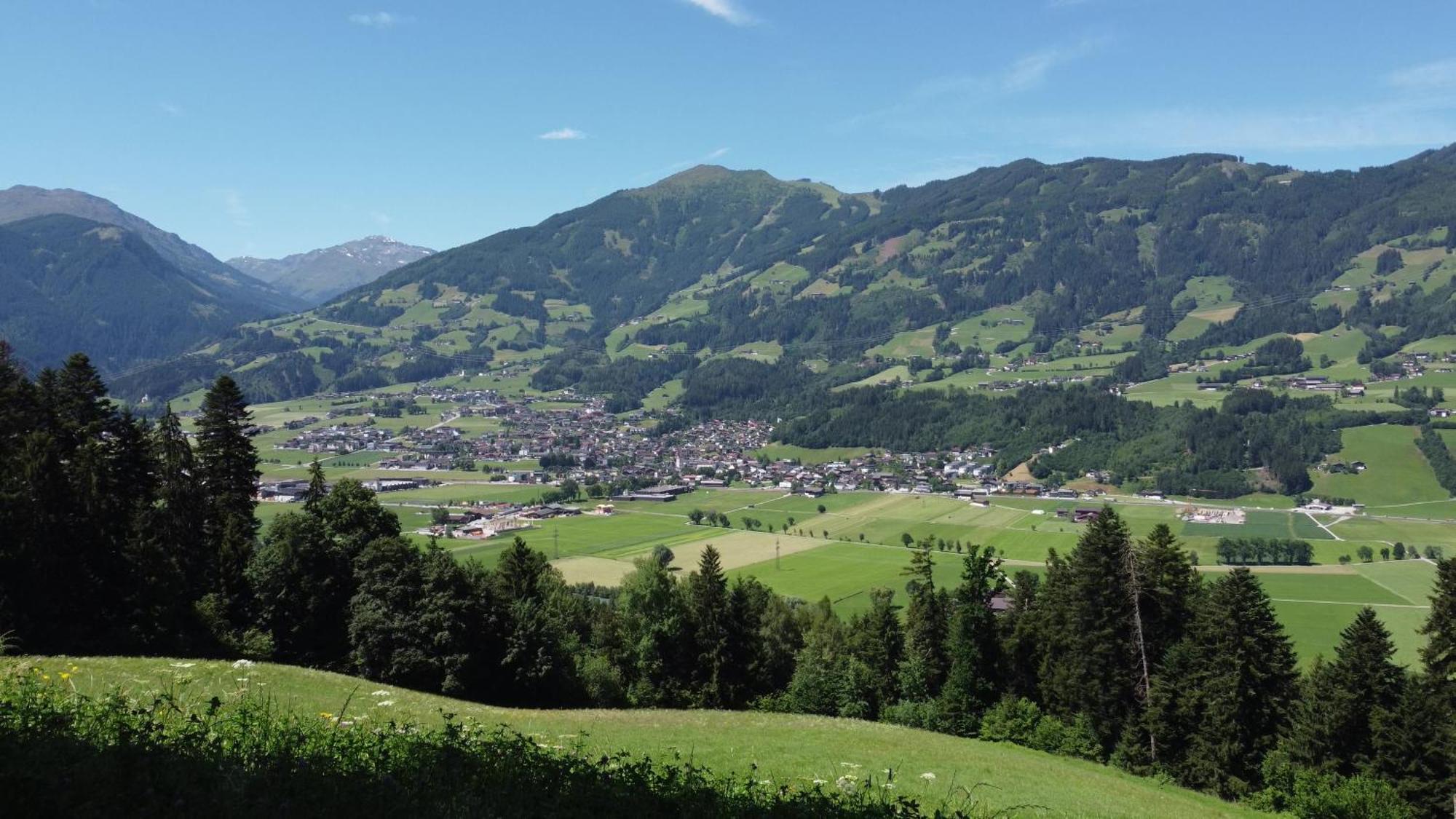 Panorama Nature Lodge Hart im Zillertal Exteriér fotografie